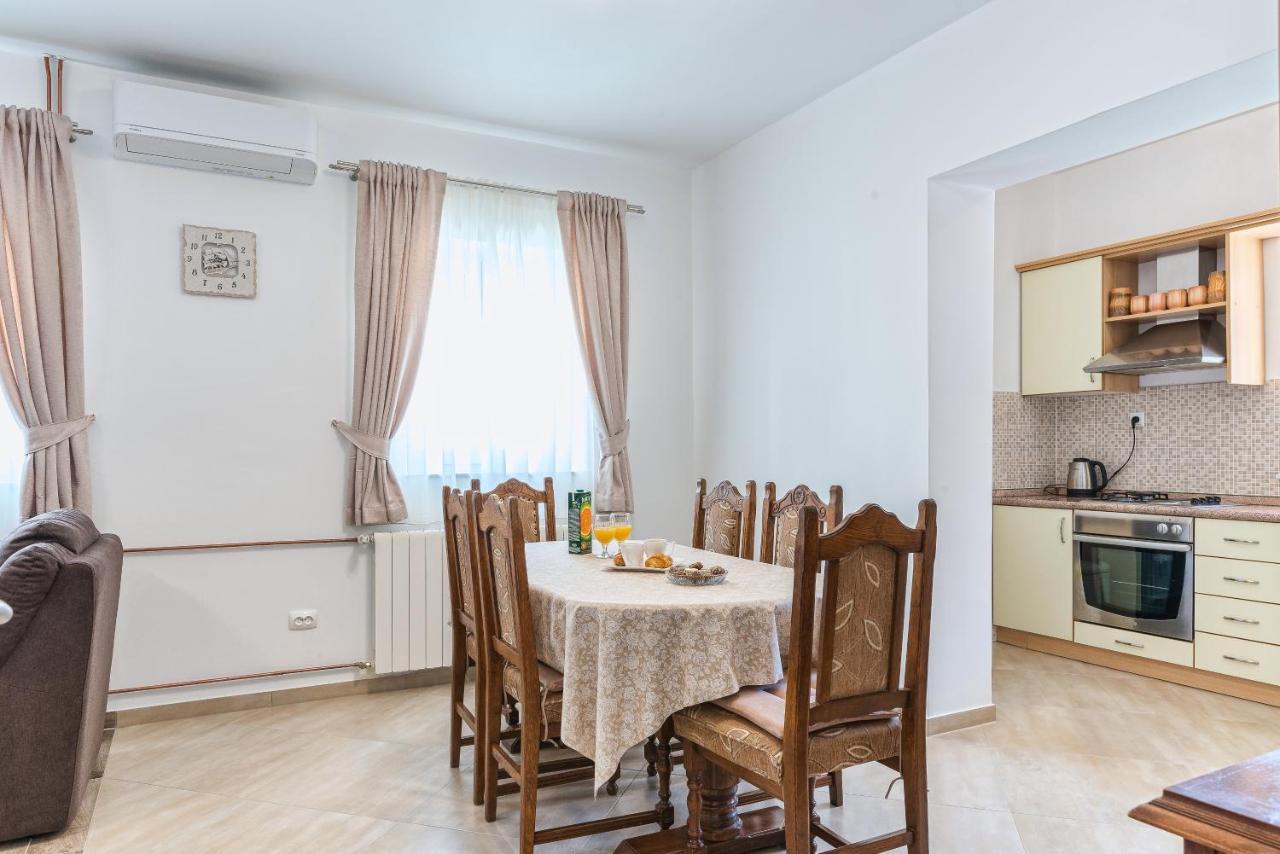 Apartman Tea Privlaka  Eksteriør bilde