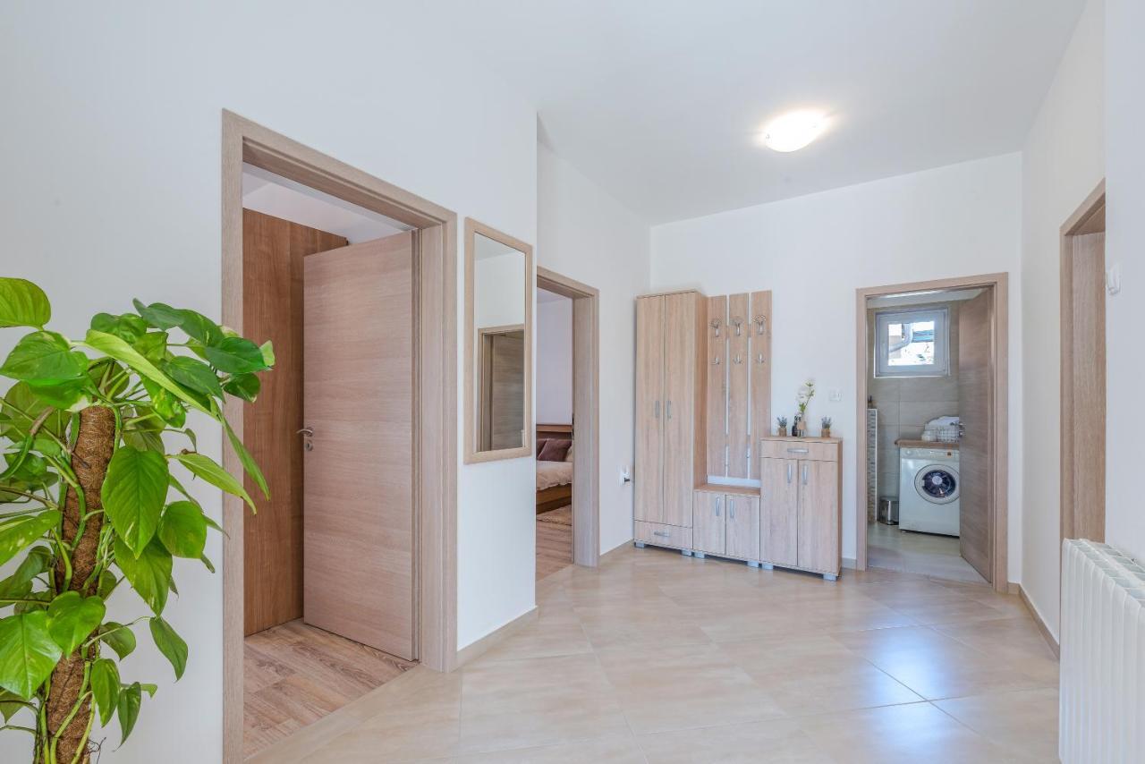 Apartman Tea Privlaka  Eksteriør bilde